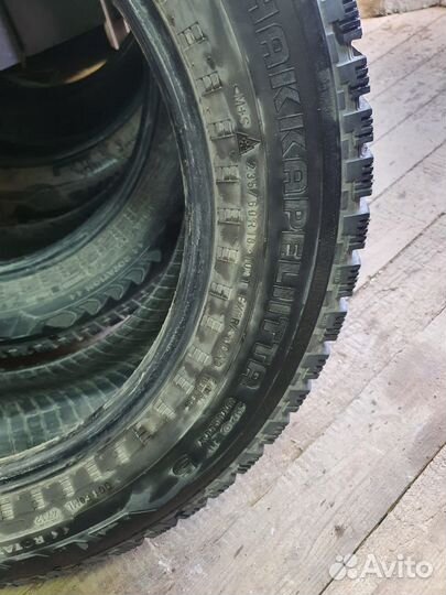 Nokian Tyres Hakkapeliitta 5 SUV 235/60 R18