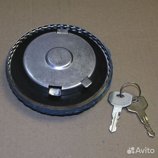 Пробка топливного бака с замком (марк)