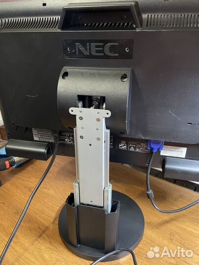 Монитор NEC MultiSync EA221WMe