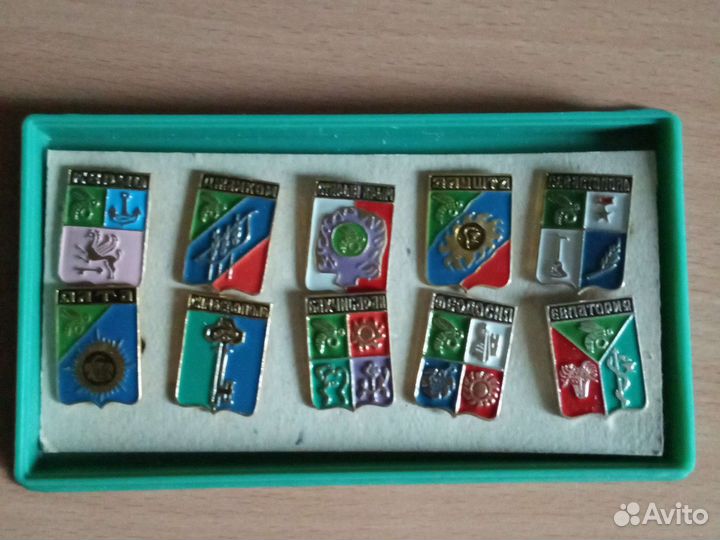 Набор значков