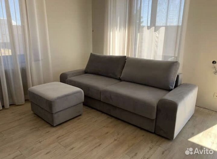 Диван с пуфом 1