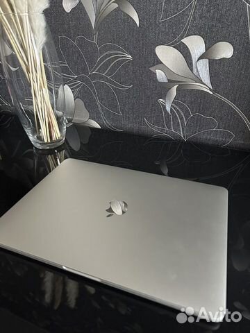 Apple MacBook Pro