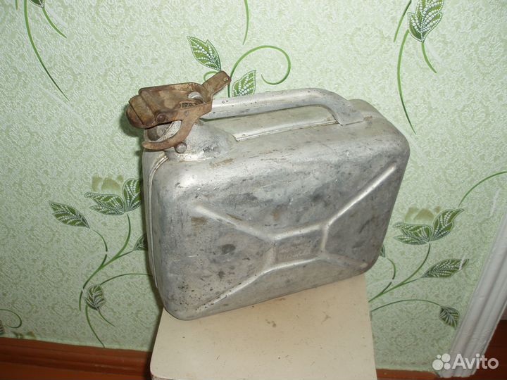 Канистра алюминиевая 10 литров СССР