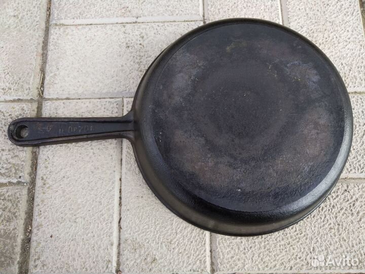 Чугунная сковорода СССР