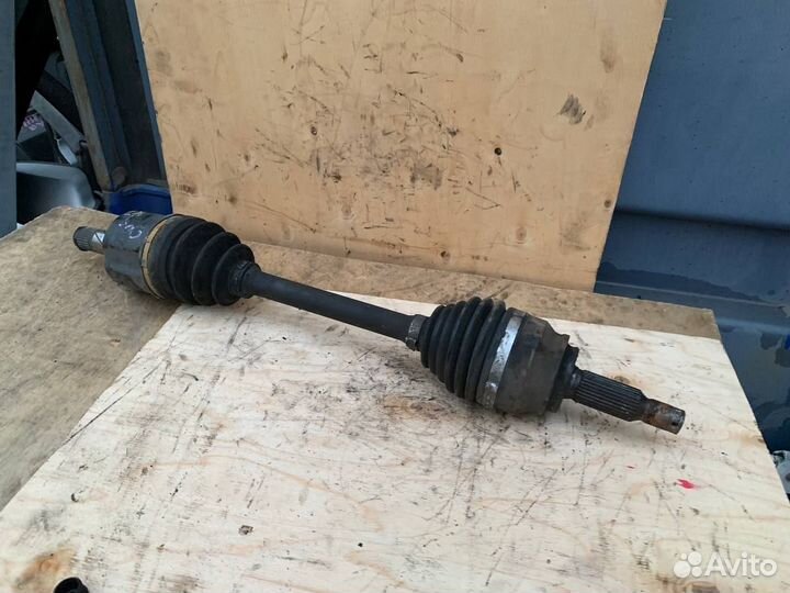 Привод передний левый Mitsubishi Outlander CW 4b11