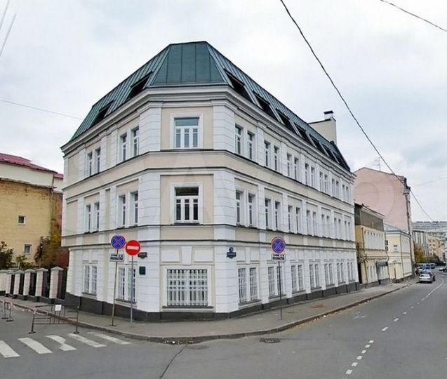 Продажа особняка 1740 м2