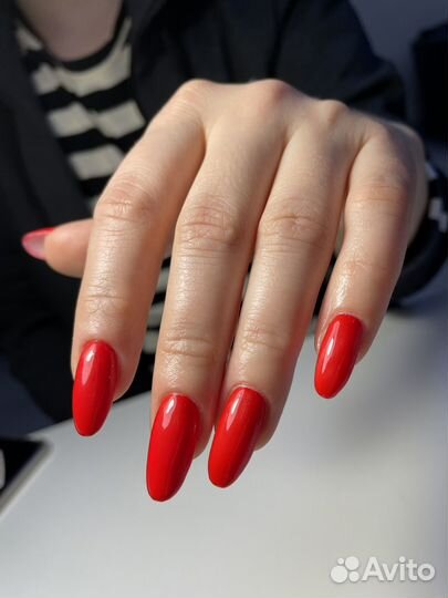 Мастер маникюра