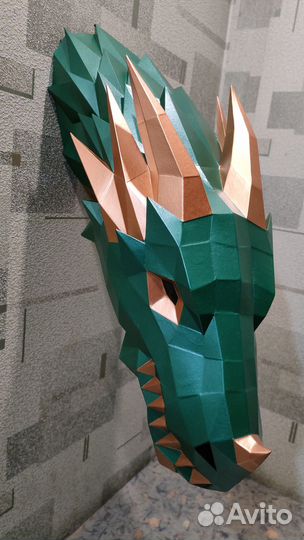 Голова дракона (настенный трофей)