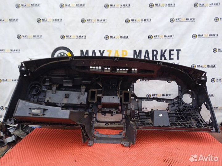 Торпедо Renault Logan 1.5 2011 (б/у)