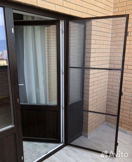 Москитные сетки стандартные. Москитная дверь