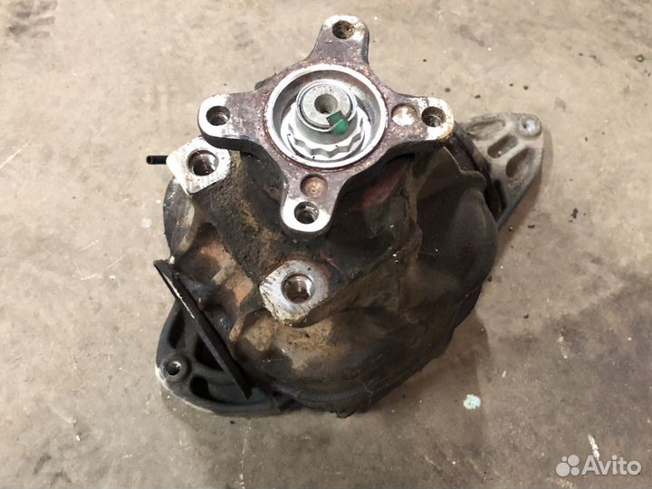 Редуктор заднего моста W639