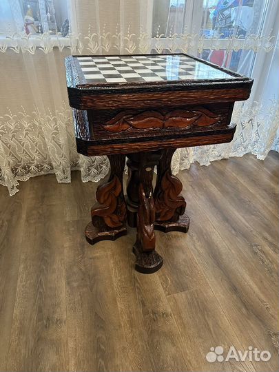 Шахматный стол ручная работа, резной