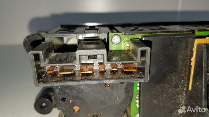 Блок управления климатом печкой отопителем Nissan