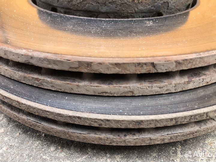 Тормозные диски на volkswagen Polo