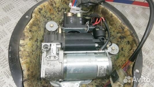 Компрессор пневмоподвески BMW X5 E53 (UEA05QN01)
