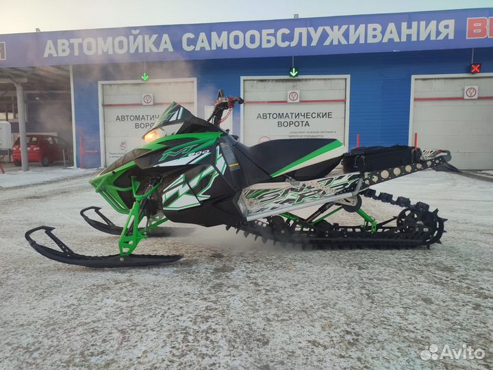 Снегоход Arctic cat m800