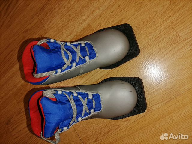 Лыжные ботинки Нордвей 31 р и лыжи