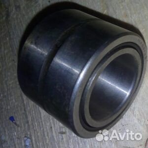 Подшипник малый HPV095 (PC200-6)