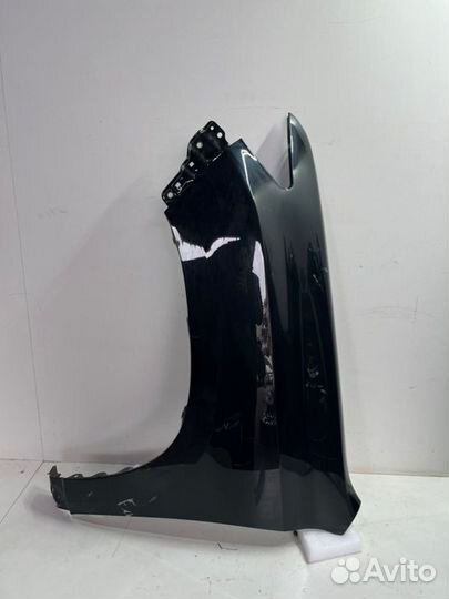 Крыло переднее левое Toyota Land Cruiser prado 150