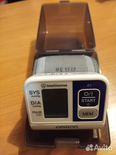 Тонометр автоматический на запястье