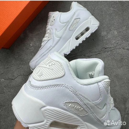 Кроссовки Nike Air Max 90