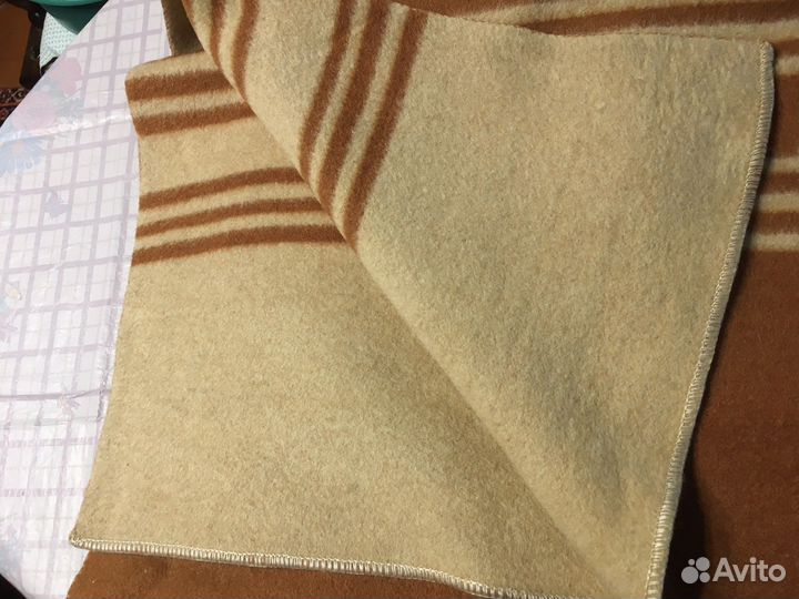 Одеяло из верблюжьей шерсти СССР