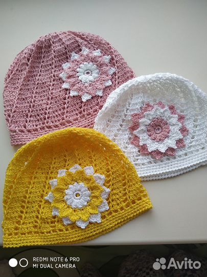 Шапочка для девочки