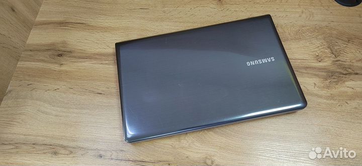 Ноутбук samsung NP350V5C