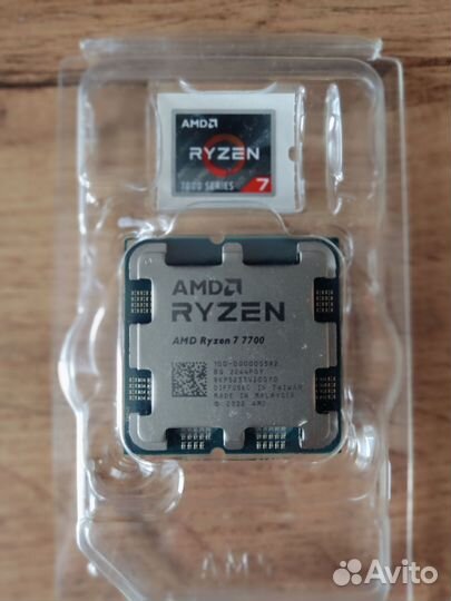 Процессор Ryzen 7 7700