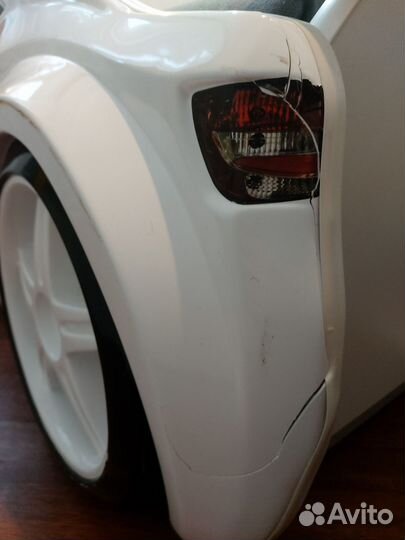 Детская кровать машина