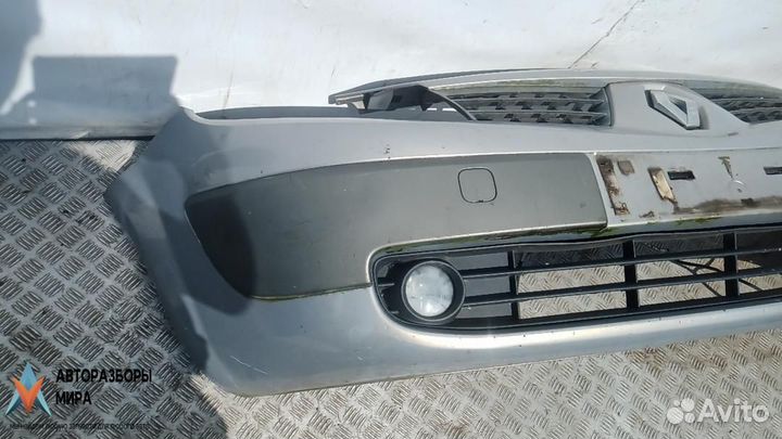 Бампер передний Renault Scenic 2 2005