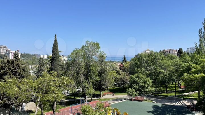 2-к. квартира, 66,4 м², 2/6 эт.