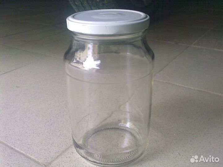 Банки стеклянные винтовые разные и 3-х л под закат