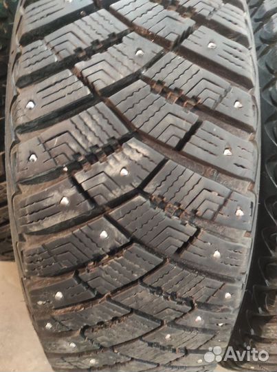 Goodyear Ultragrip Ice Arctic 205/65 R16 99T