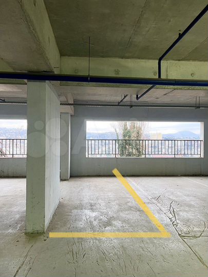 Машиноместо, 13 м²
