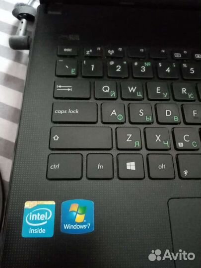 Ноутбук Asus F401A