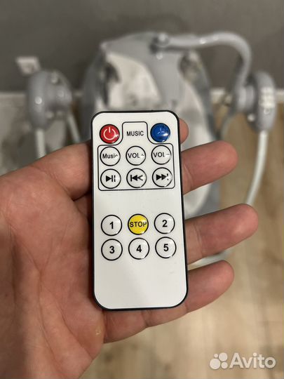 Детские электронные качели