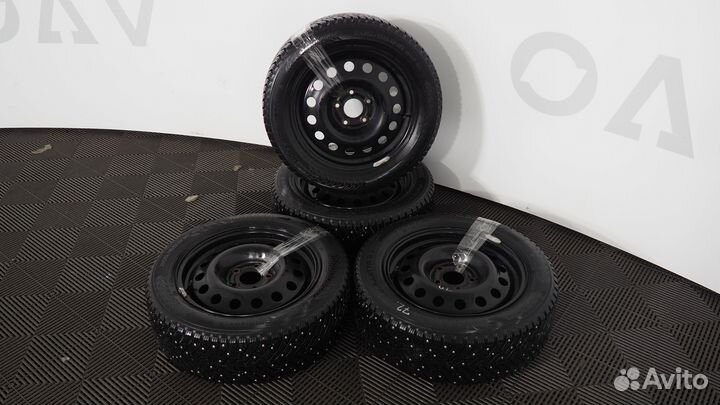 Комплект колёс Nokian Hakkapeliitta 8 205/55 R16