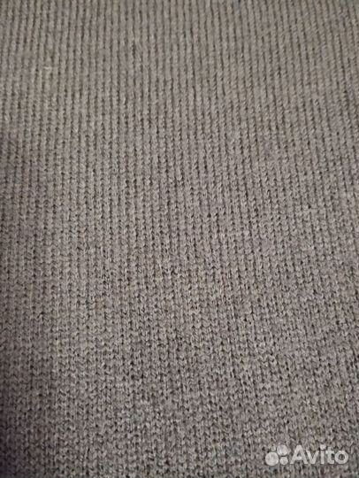 Свитер