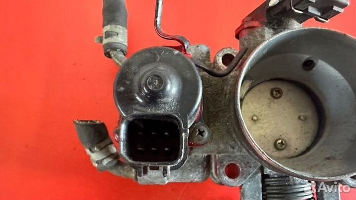 Дроссельная заслонка Mitsubishi Lancer Cedia CS2A