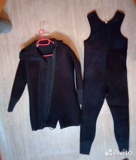 Гидрокостюм раздельный