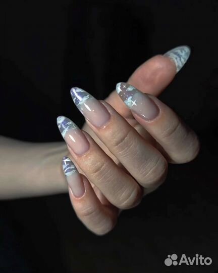 Маникюр с покрытием гель-лаком