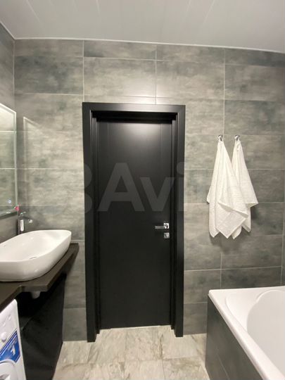 2-к. квартира, 56,4 м², 16/16 эт.