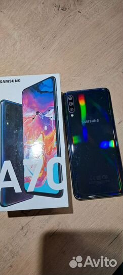 Samsung Galaxy A70, 6/128 ГБ