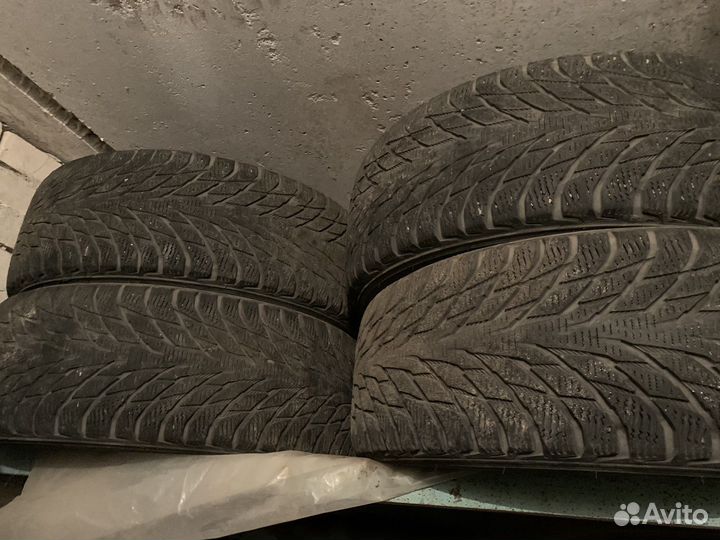 Nokian Tyres Hakkapeliitta R2 205/55 R16