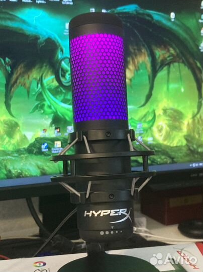 Микрофон HyperX QuadCast S