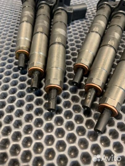 Форсунка топливная Bmw X7 G07 M-pack B57D30 2020