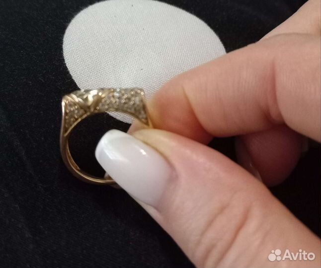 Золотое кольцо 585