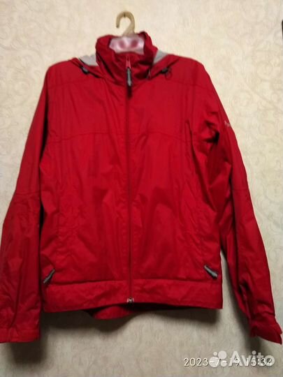 Columbia. Очень красивая ветровка