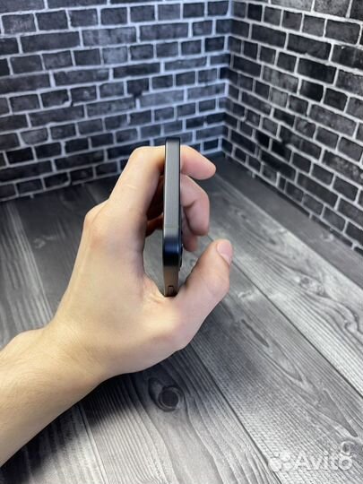 iPhone 12, 64 ГБ